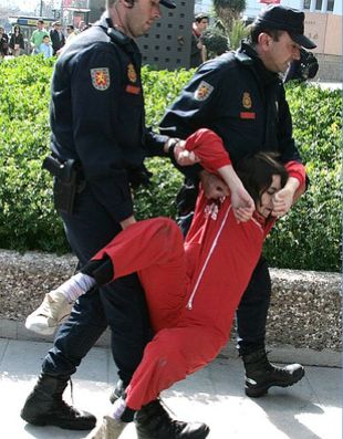 Os métodos de resistencia pacífica, na manifestación pola caza